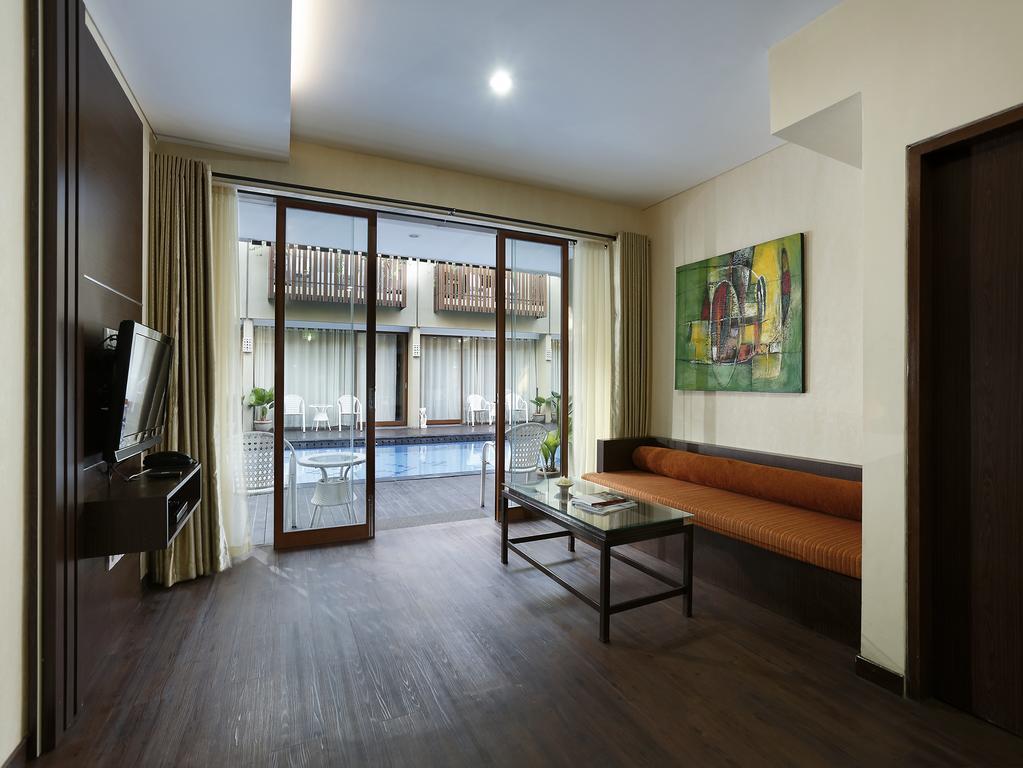 Devata Suites And Residence Legian Zewnętrze zdjęcie