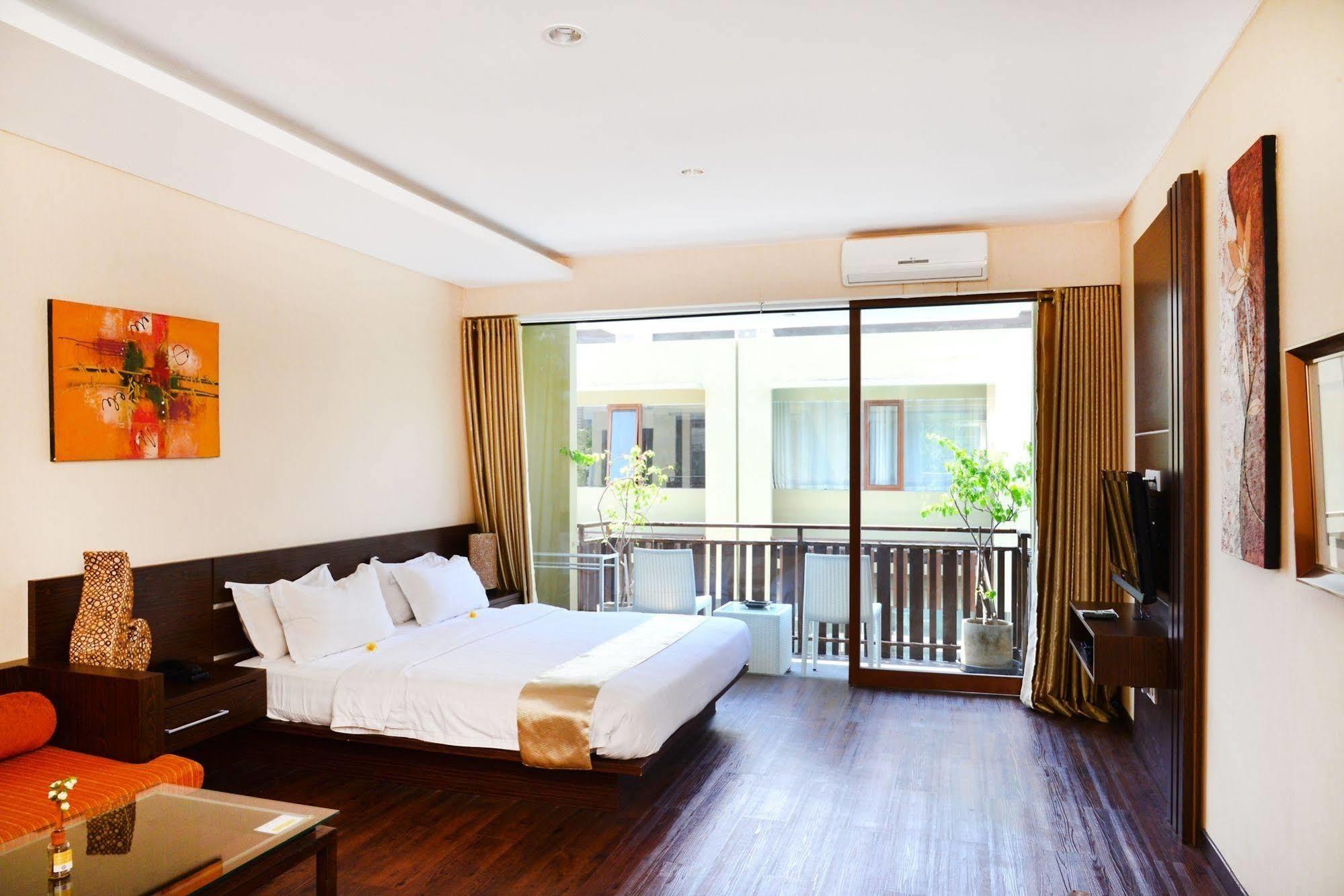 Devata Suites And Residence Legian Zewnętrze zdjęcie